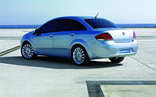 Обои Fiat Linea 2007