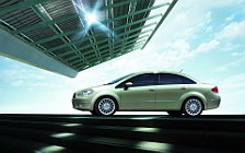 Обои Fiat Linea 2007