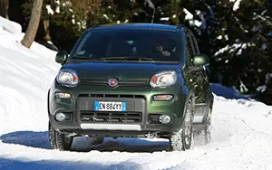 Обои автомобили Fiat Panda 4x4 - 2012
