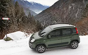 Обои автомобили Fiat Panda 4x4 - 2012