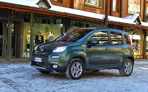 Обои автомобили Fiat Panda 4x4 - 2012