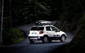   Fiat Sedici Nitro - 2012
