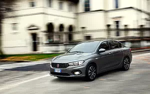   Fiat Tipo - 2015