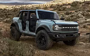 Обои автомобили Ford Bronco 4-Door Badlands - 2020