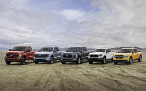   Ford F-150 Lightning - 2021