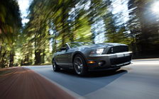 Обои автомобили Ford Mustang Shelby GT500 Convertible - 2010