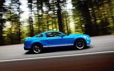 Обои автомобили Ford Mustang Shelby GT500 - 2010