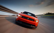   Ford Mustang Boss 302 - 2012