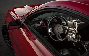   Ford Mustang EcoBoost - 2015