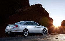 Обои автомобили Ford Taurus SHO - 2010