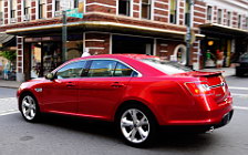   Ford Taurus SHO - 2010
