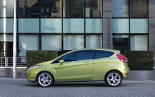 Обои автомобили Ford Fiesta 3door - 2008