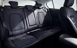 Обои автомобили Ford Focus Active - 2018