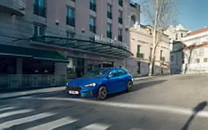 Обои автомобили Ford Focus ST-Line - 2018