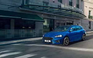 Обои автомобили Ford Focus ST-Line - 2018