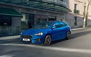 Обои автомобили Ford Focus ST-Line - 2018