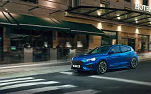 Обои автомобили Ford Focus ST-Line - 2018
