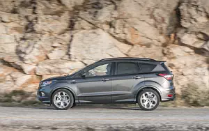   Ford Kuga ST-Line - 2016