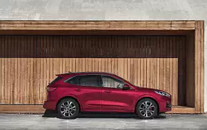   Ford Kuga Plug-in Hybrid ST-Line - 2019