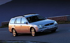 Обои автомобили Ford Mondeo Estate - 2000