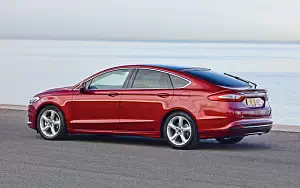   Ford Mondeo Hatchback - 2014