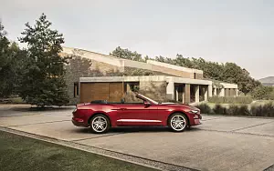   Ford Mustang EcoBoost Convertible EU-spec - 2017