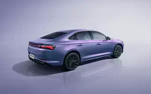   Geely Preface L - 2024