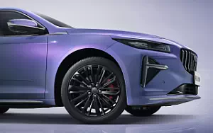   Geely Preface L - 2024