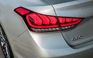   Genesis G80 US-spec - 2016