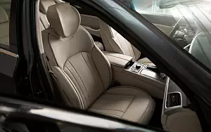   Genesis G80 US-spec - 2016
