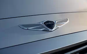   Genesis G90 US-spec - 2016