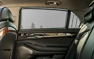   Genesis G90 US-spec - 2016