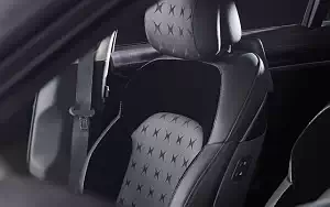   Genesis G90 Vanity Fair Special Edition US-spec - 2018