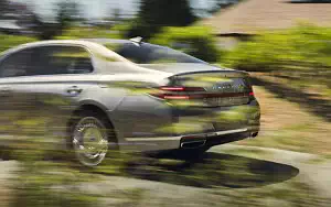   Genesis G90 US-spec - 2019