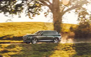   Genesis GV80 AWD (Cardiff Green) US-spec - 2020