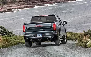   GMC Sierra Denali Crew Cab - 2018