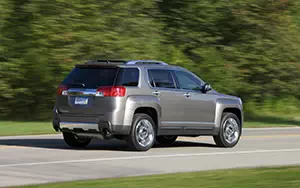 Обои автомобили GMC Terrain SLT - 2012