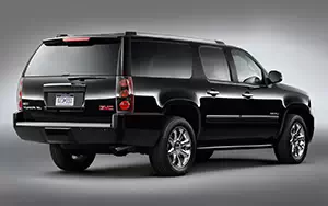   GMC Yukon XL Denali - 2012