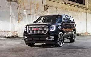   GMC Yukon Denali Ultimate Black - 2018