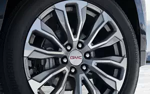   GMC Yukon Denali - 2020