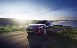   Hyundai Elantra GT US-spec - 2017