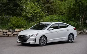   Hyundai Elantra Limited US-spec - 2018
