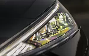   Hyundai Elantra Limited US-spec - 2018