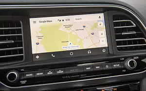   Hyundai Elantra Limited US-spec - 2018