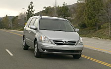  Hyundai Entourage 2009