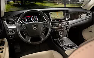   Hyundai Equus US-spec - 2014