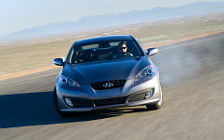  Hyundai Genesis Coupe 2010
