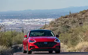   Hyundai Sonata Limited (Calypso Red) US-spec - 2019
