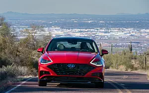   Hyundai Sonata Limited (Calypso Red) US-spec - 2019