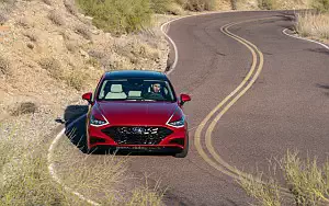   Hyundai Sonata Limited (Calypso Red) US-spec - 2019
